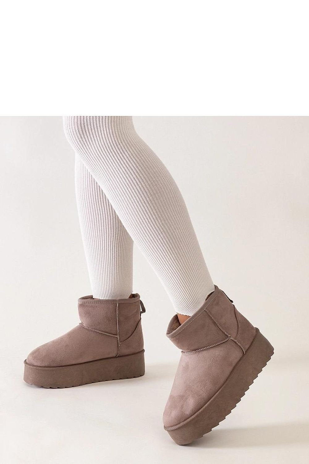 Snow boots model 205037